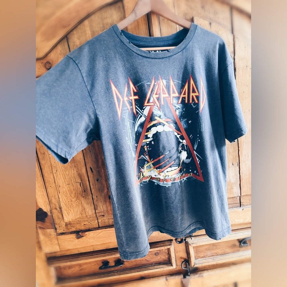 Band Tee - Picture 4 of 8